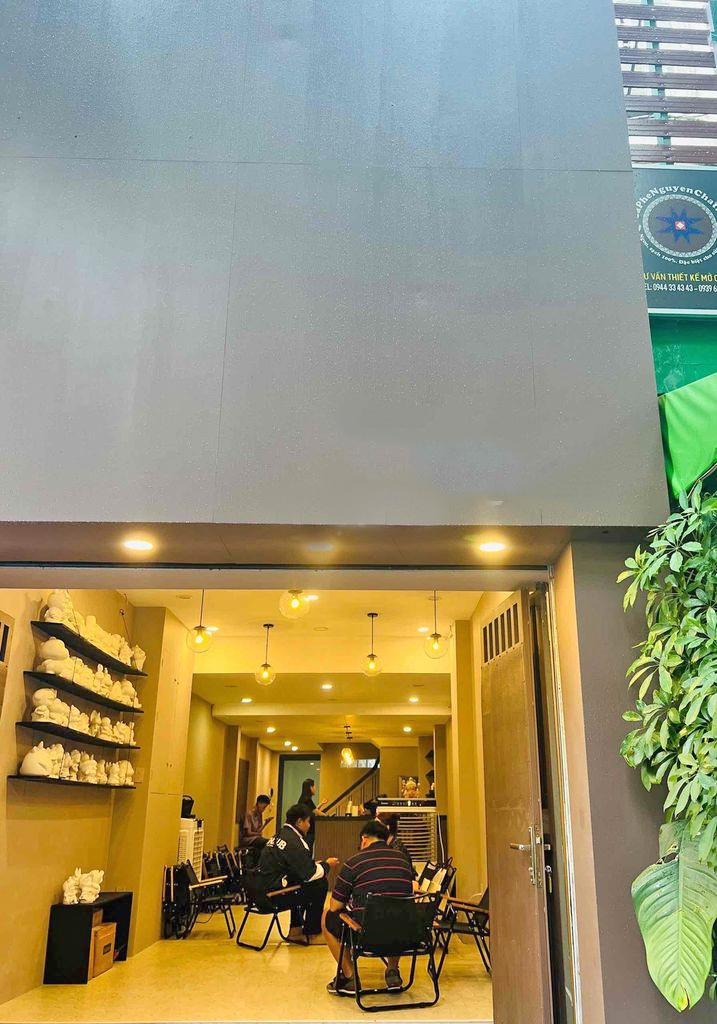 Cho thuê Mặt bằng, MT  đường Trịnh Văn Cấn, Phường COL, Quận 1